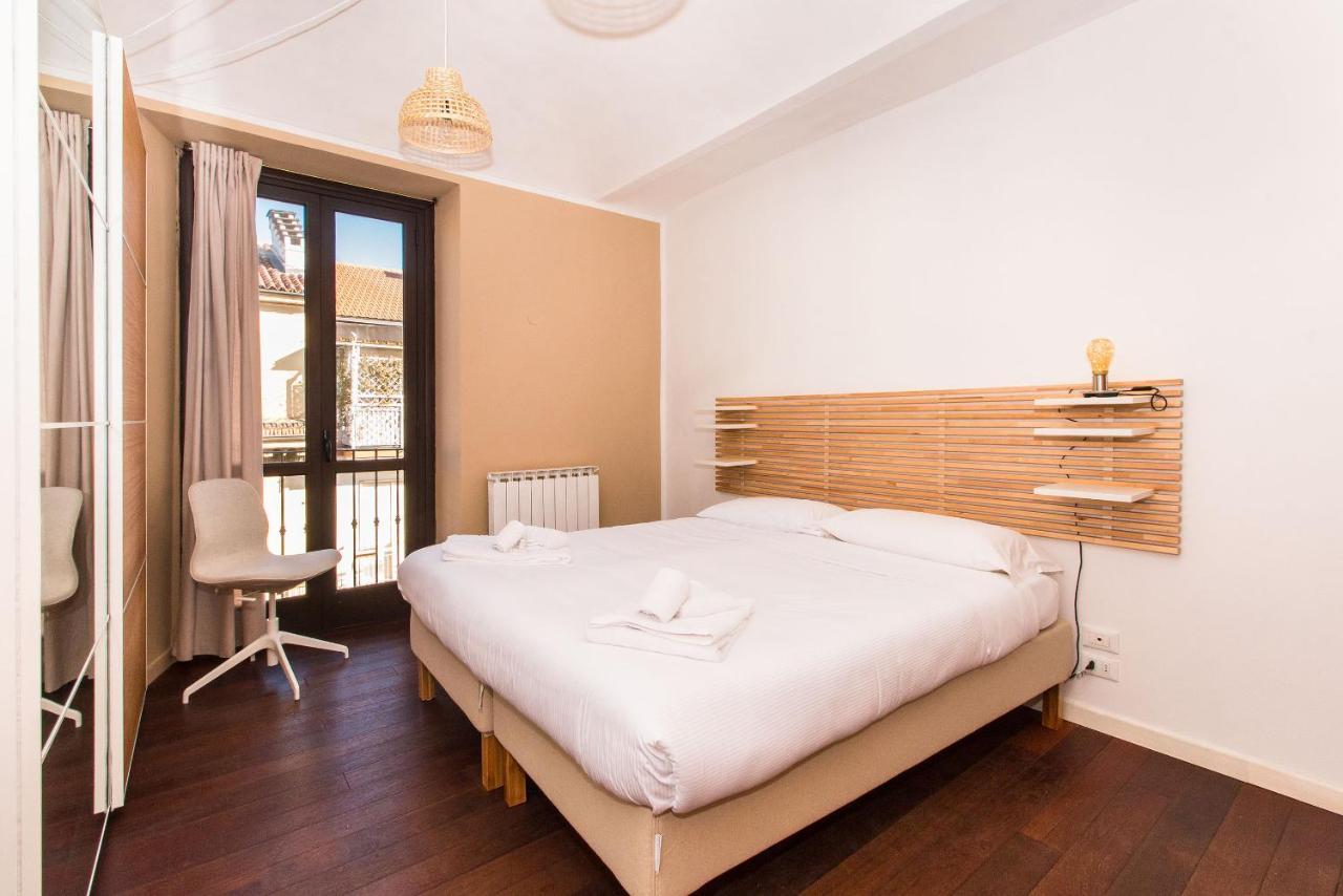 Colorful Statuto Square Design Apart Apartment Turin Exterior photo