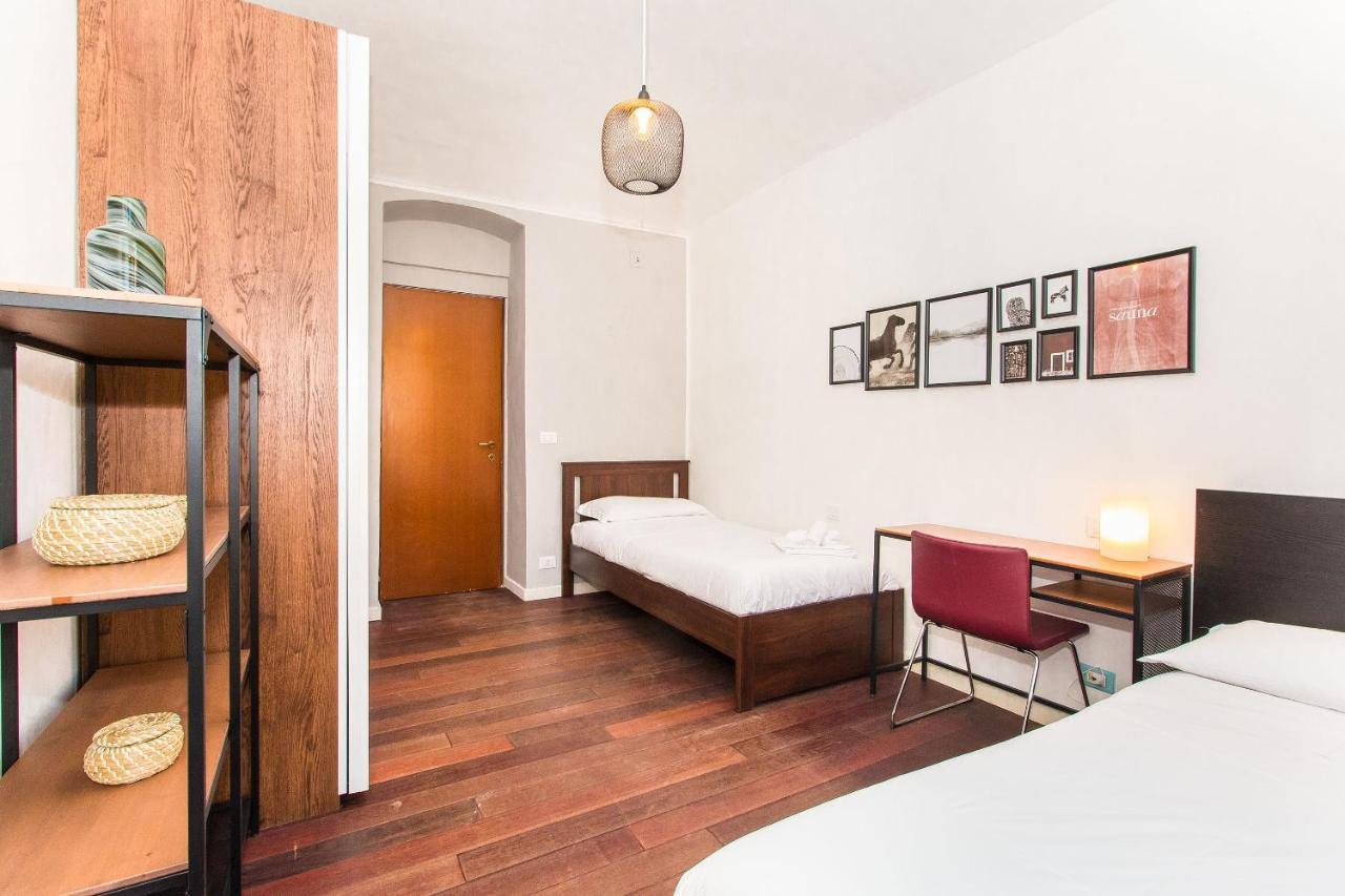 Colorful Statuto Square Design Apart Apartment Turin Exterior photo
