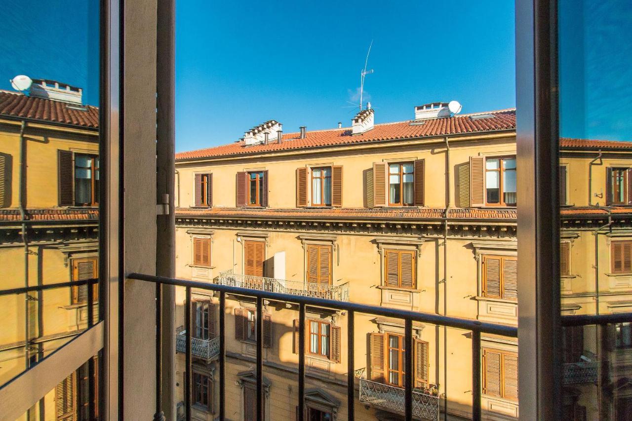 Colorful Statuto Square Design Apart Apartment Turin Exterior photo